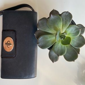 ♠️ KATE SPADE WALLET ♠️ authentic